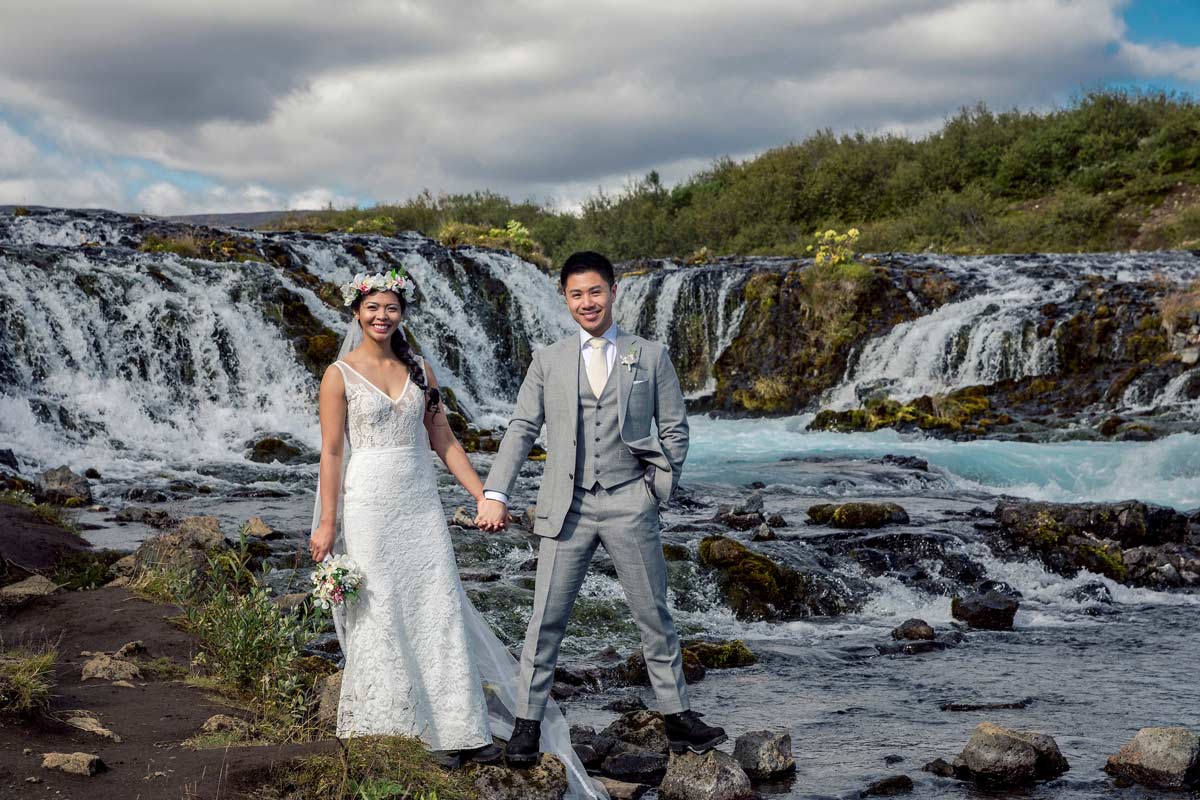 Waterfall elopement Iceland