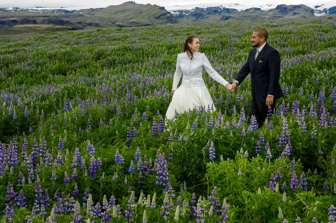 Destination wedding in Iceland