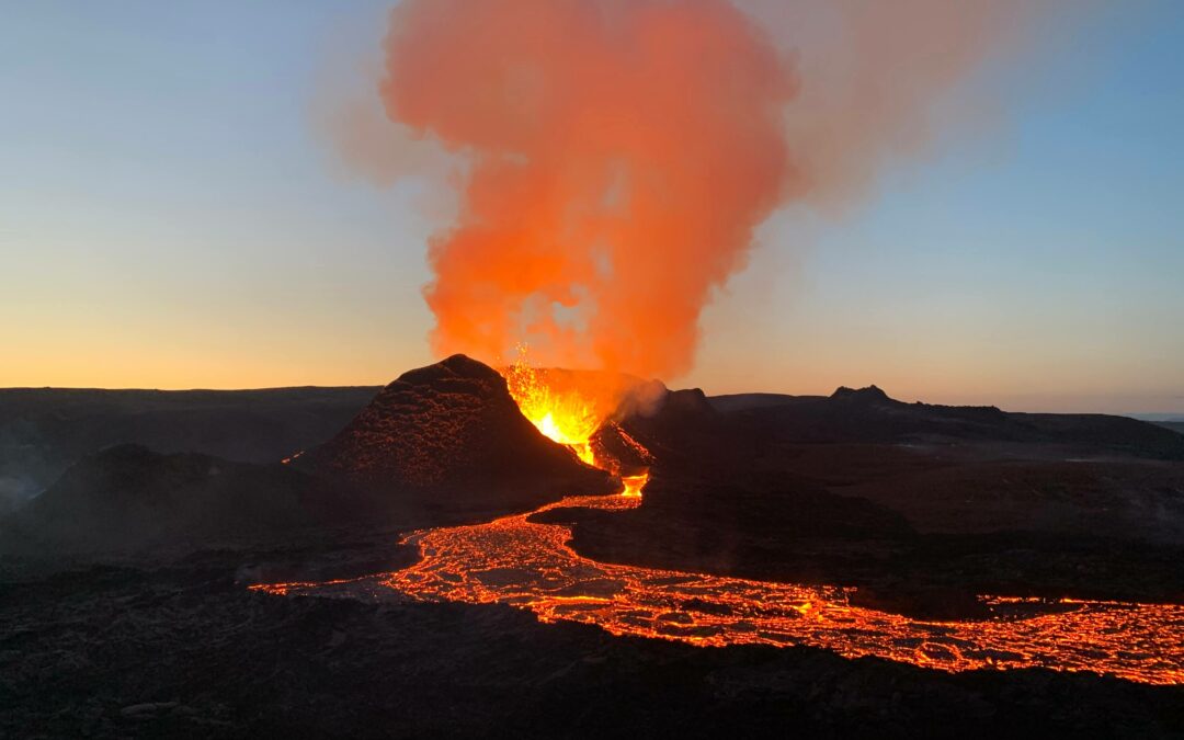 Volcanic eruption in Reykjanes peninsula